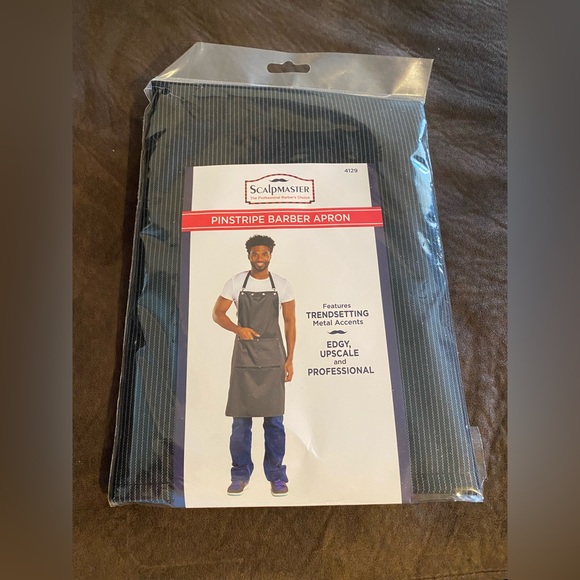 Scalpmaster pinstripe barber apron - Picture 2 of 3